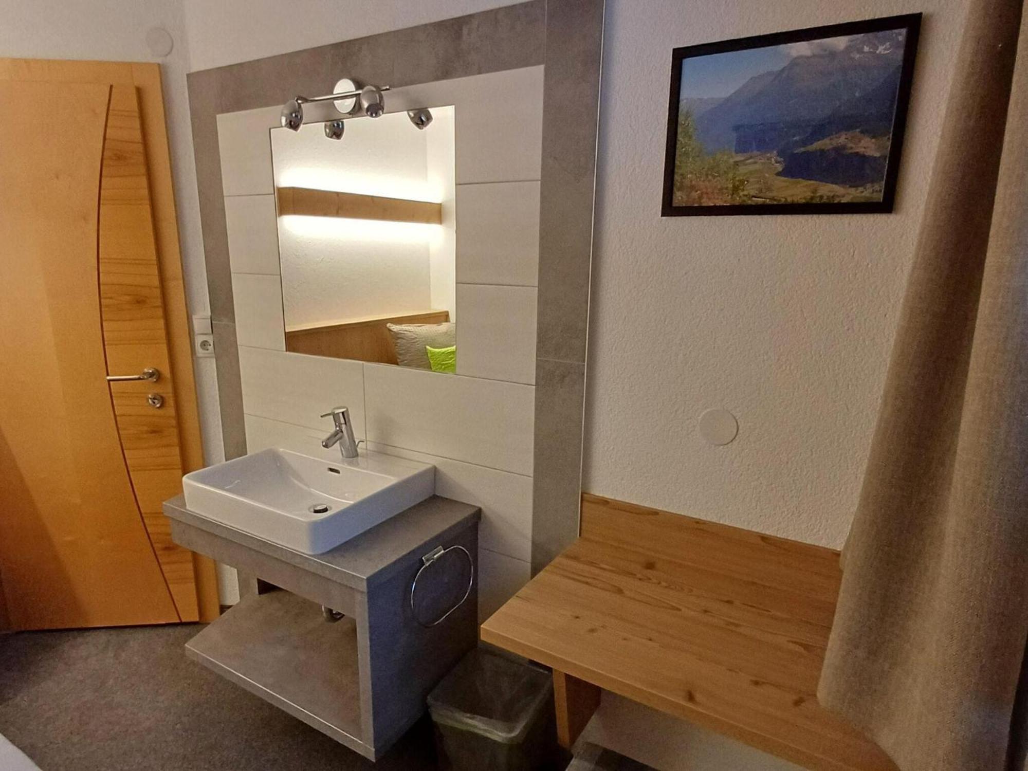 Modern Apartment In Langenfeld Near Ski Area ภายนอก รูปภาพ