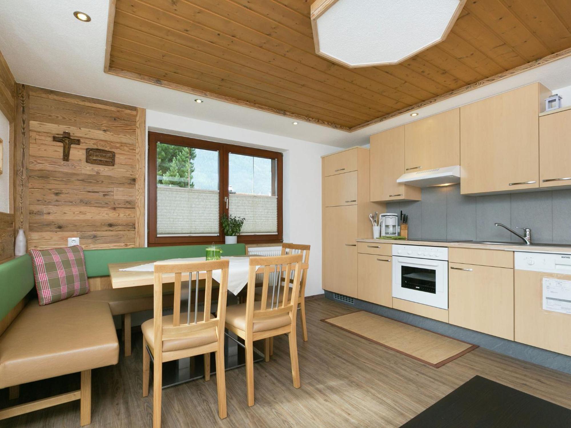 Modern Apartment In Langenfeld Near Ski Area ภายนอก รูปภาพ